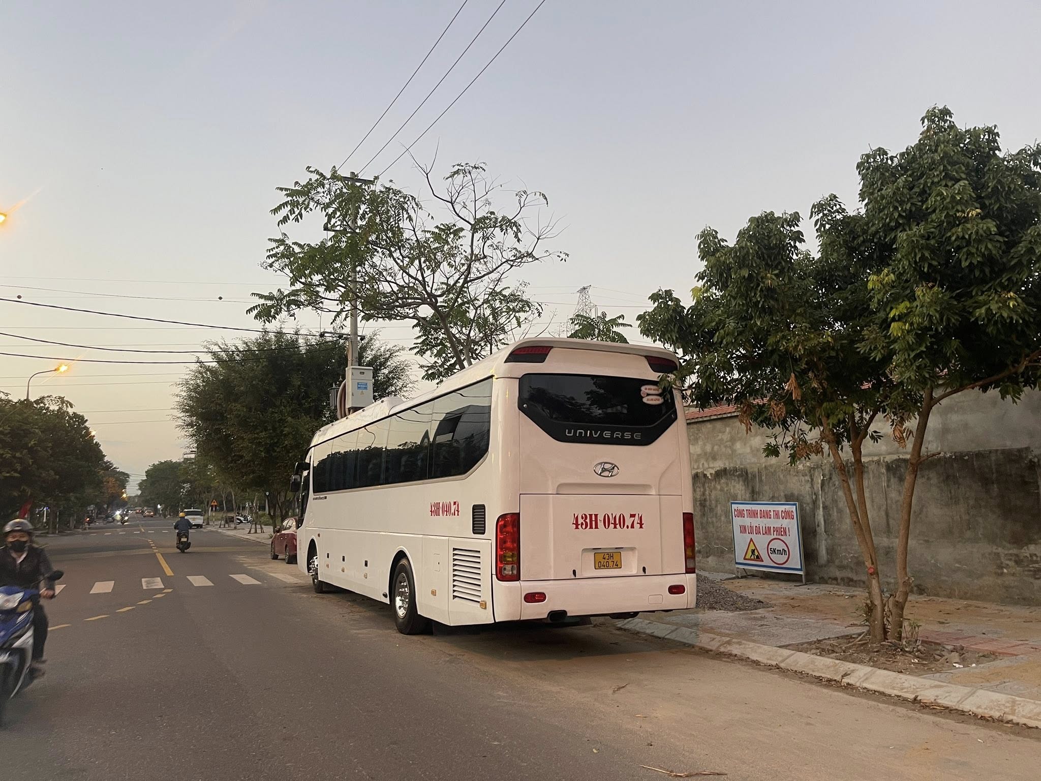 Dịch vụ xe 45 chỗ - Ảnh 1